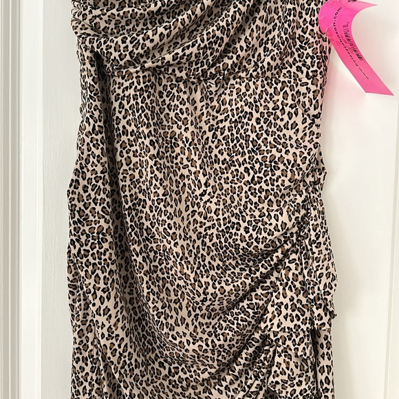 Betsey Johnson leopard dress NWT - Picture 4 of 10